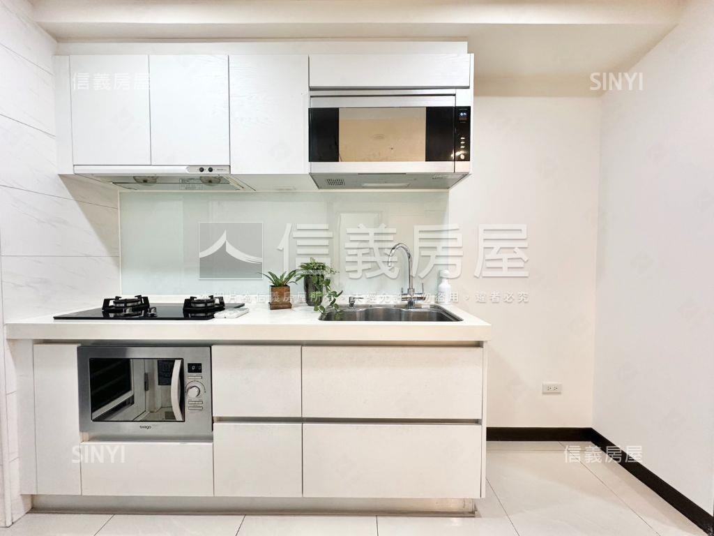 超級城市綠意高樓兩房車位房屋室內格局與周邊環境