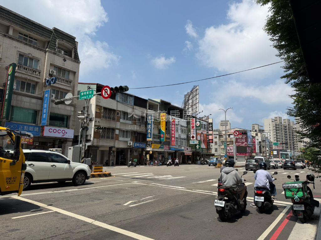 【南屯】五權西路店面房屋室內格局與周邊環境