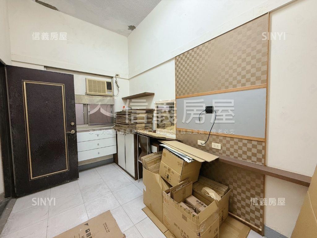近瑞豐低總價青年創業金店房屋室內格局與周邊環境