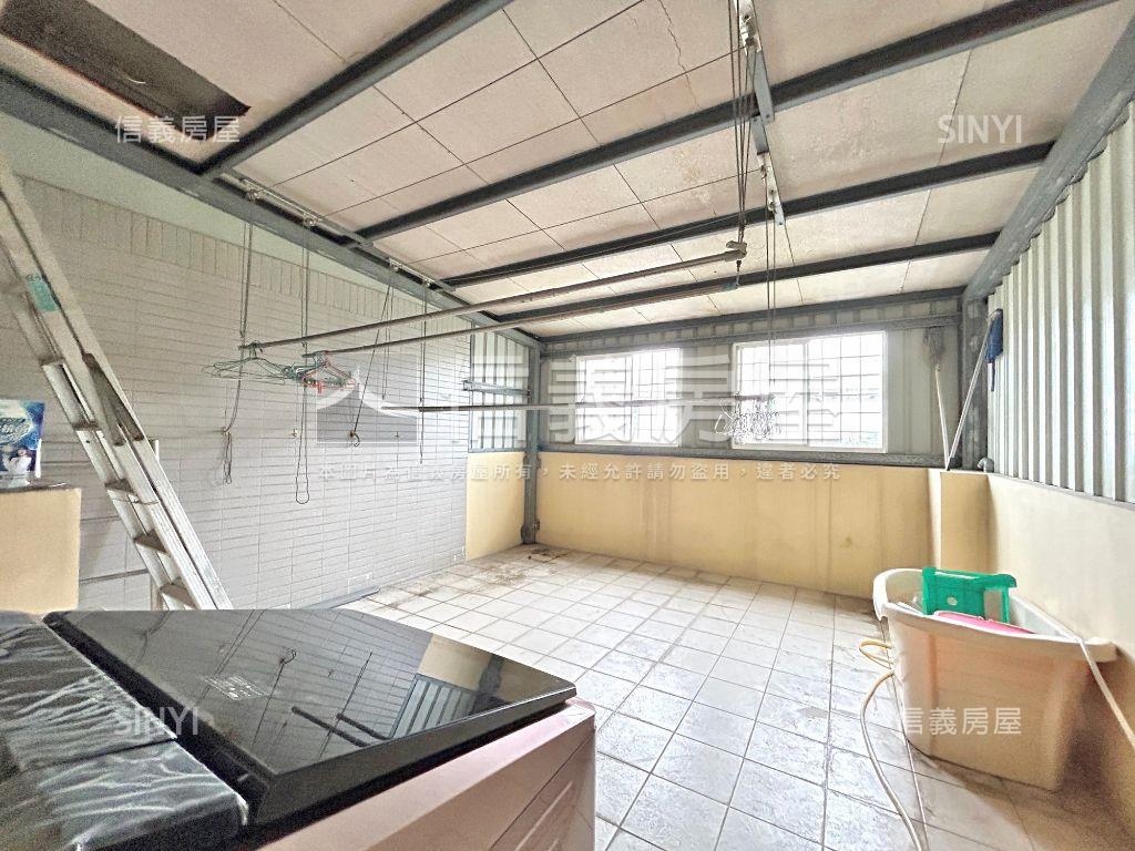 新案！近九德捷運臨路透天房屋室內格局與周邊環境