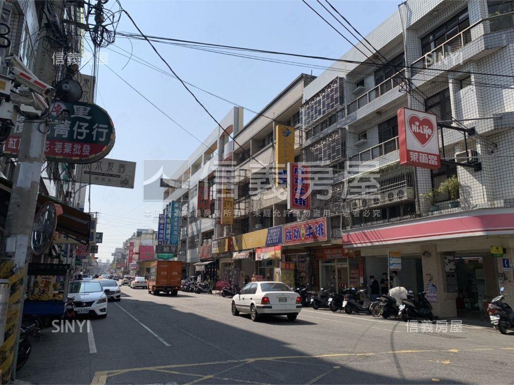 專任地坪約２９．７坪透天房屋室內格局與周邊環境