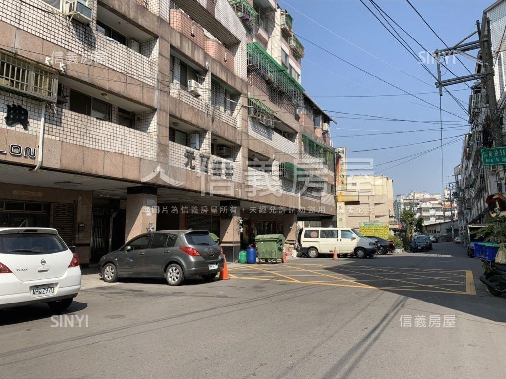專任地坪約２９．７坪透天房屋室內格局與周邊環境