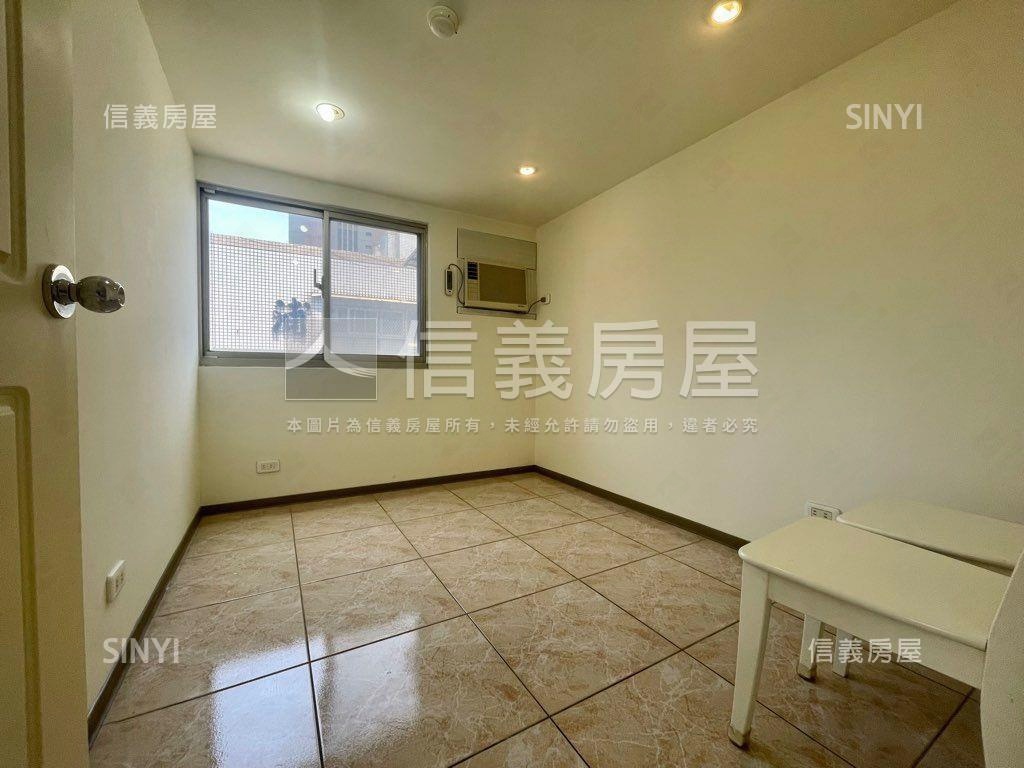 師大桂冠挑高捷運美居房屋室內格局與周邊環境