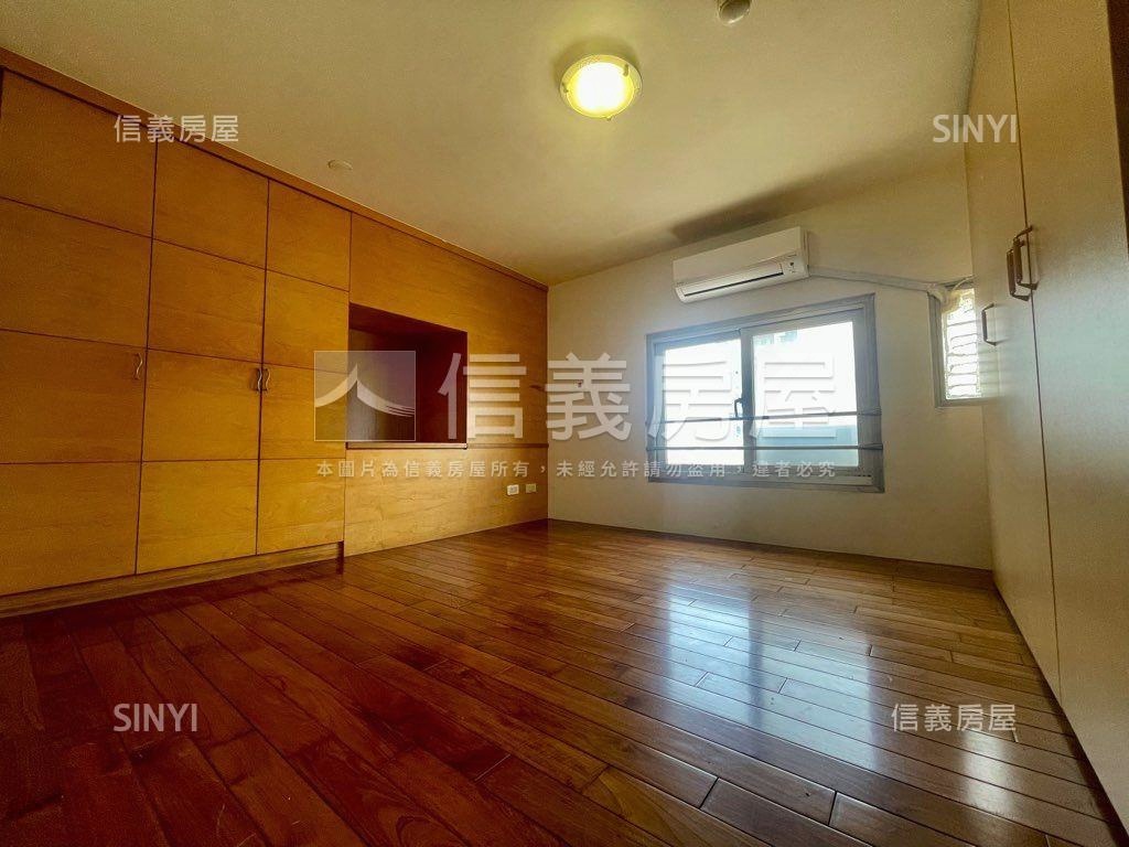 師大桂冠挑高捷運美居房屋室內格局與周邊環境