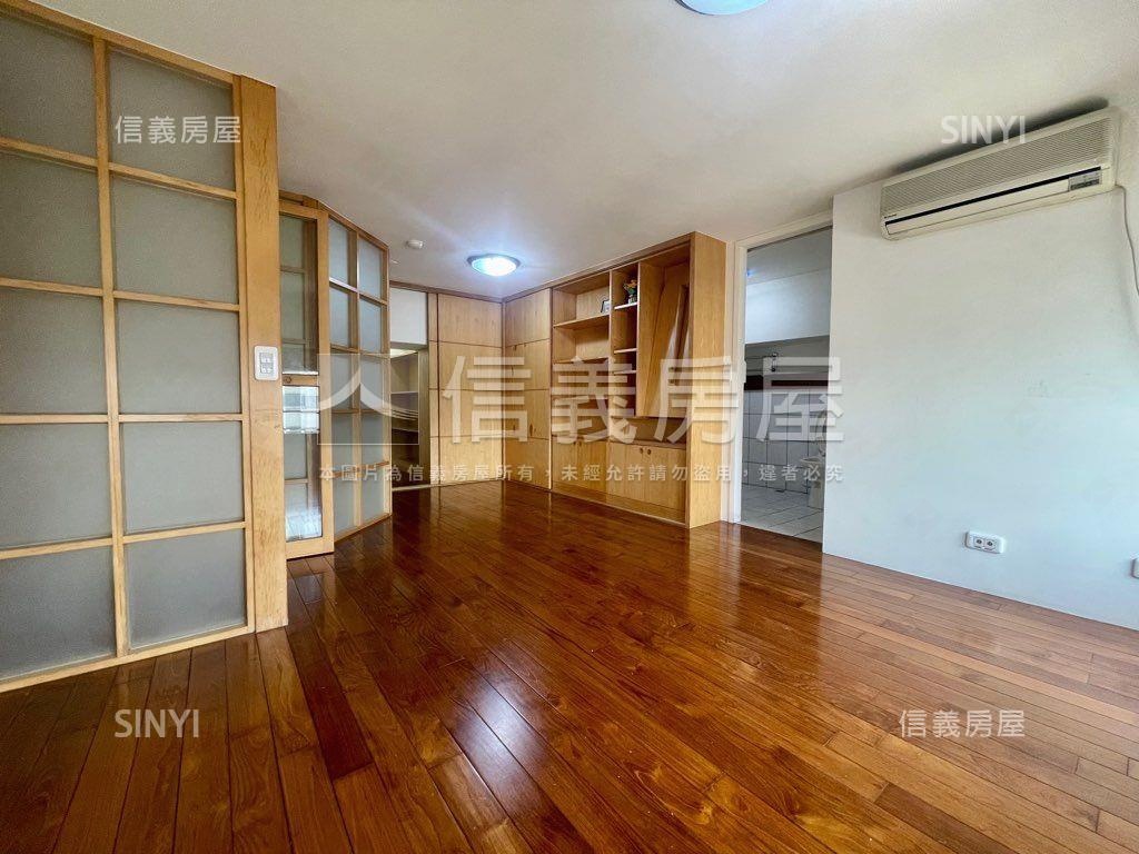 師大桂冠挑高捷運美居房屋室內格局與周邊環境