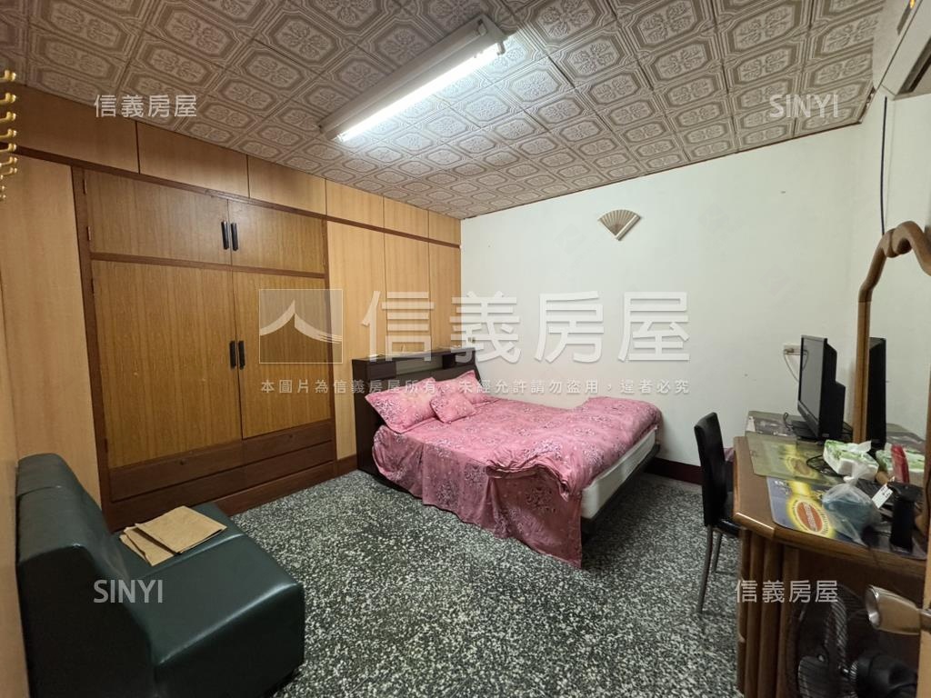 海華ＳＯＧＯ新生路金店面房屋室內格局與周邊環境