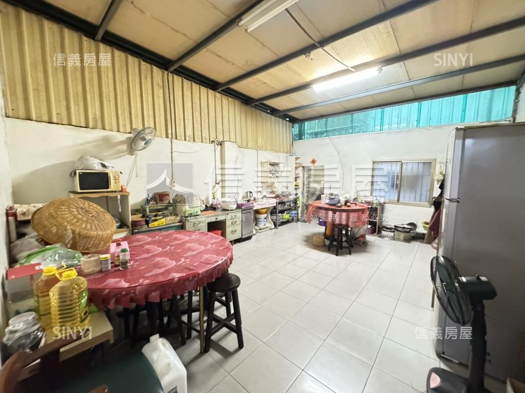 海華ＳＯＧＯ新生路金店面房屋室內格局與周邊環境