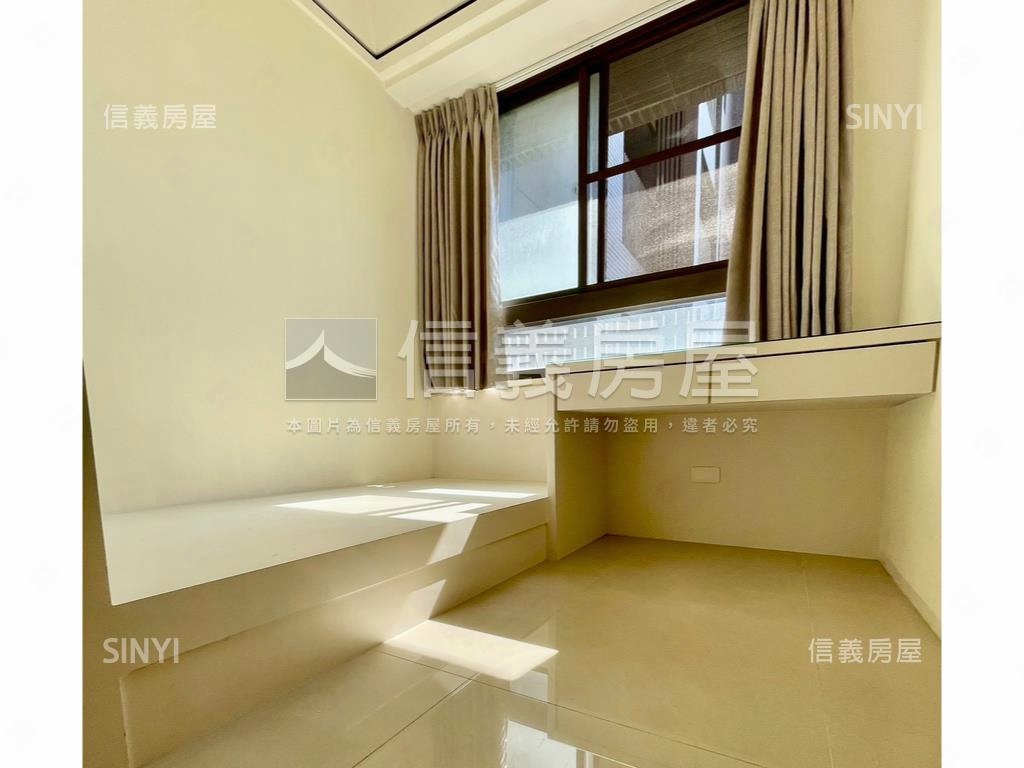文山點Ｃ景觀３房Ｂ１平車房屋室內格局與周邊環境