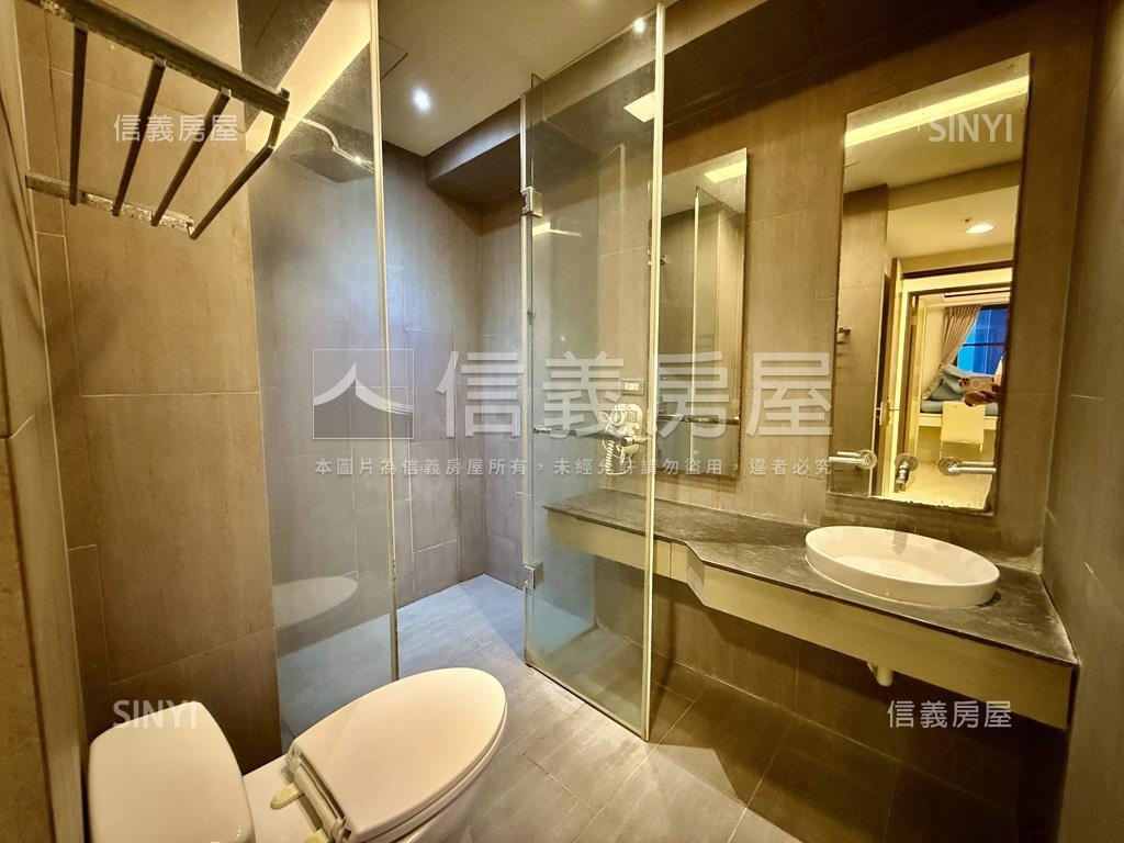 文山點Ｃ景觀３房Ｂ１平車房屋室內格局與周邊環境