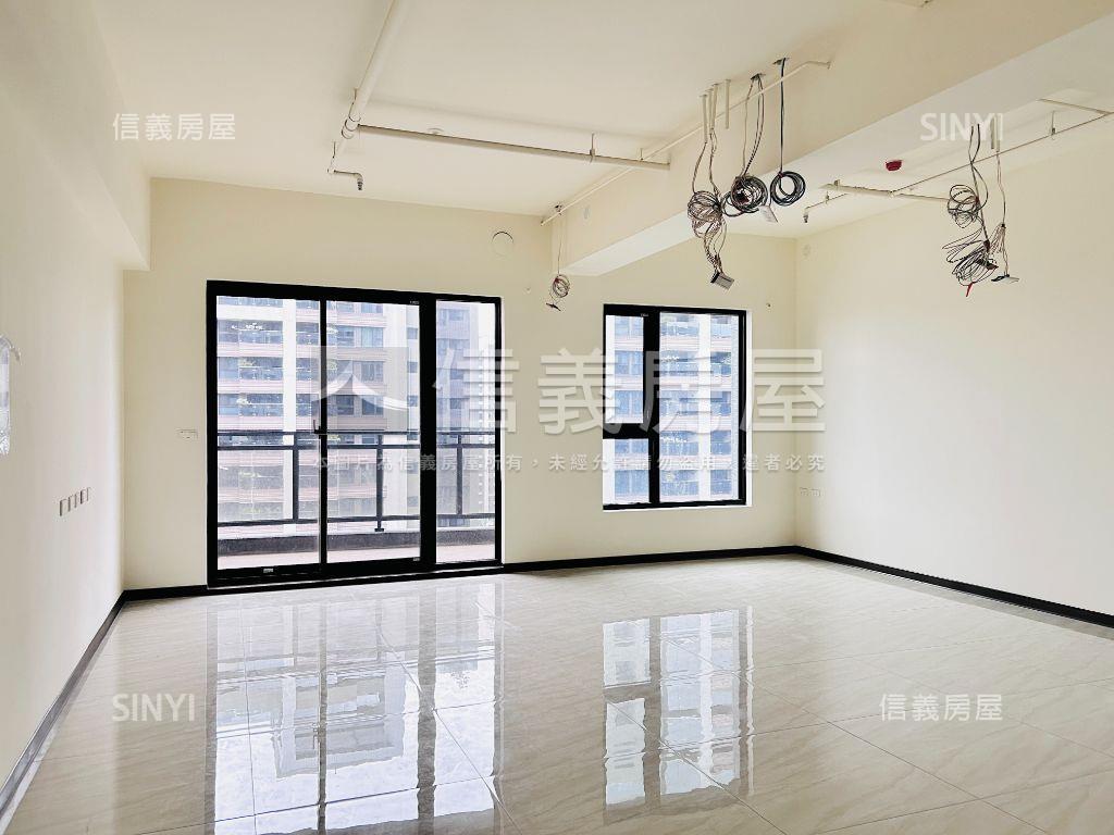 定泰臻翫稀有高樓景觀房屋室內格局與周邊環境