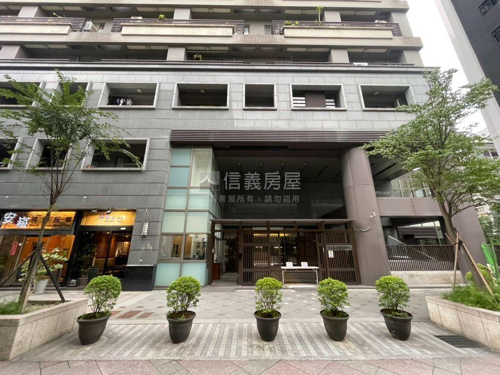 敦南法拉麗邊間高樓景觀戶房屋室內格局與周邊環境
