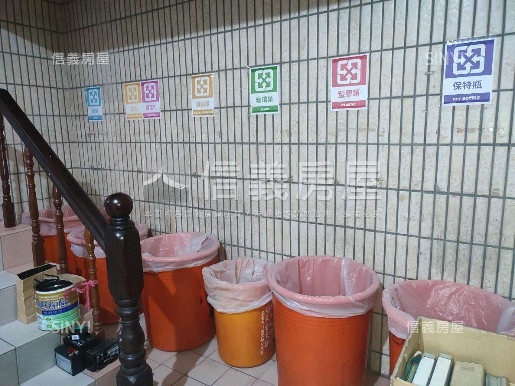 捷運。學區。名家三房房屋室內格局與周邊環境