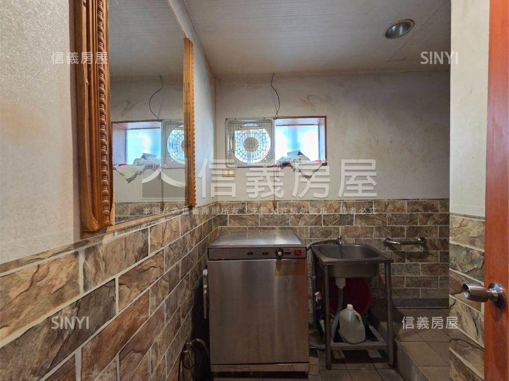 員林三角窗傳家金店房屋室內格局與周邊環境