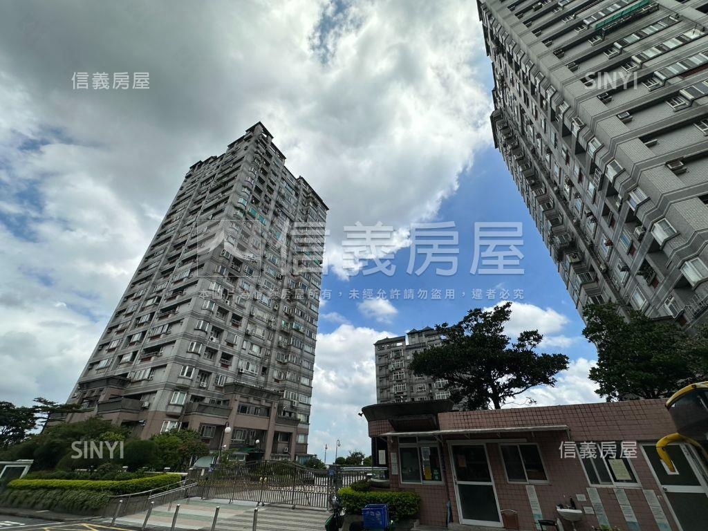 新店稀有電梯兩房房屋室內格局與周邊環境