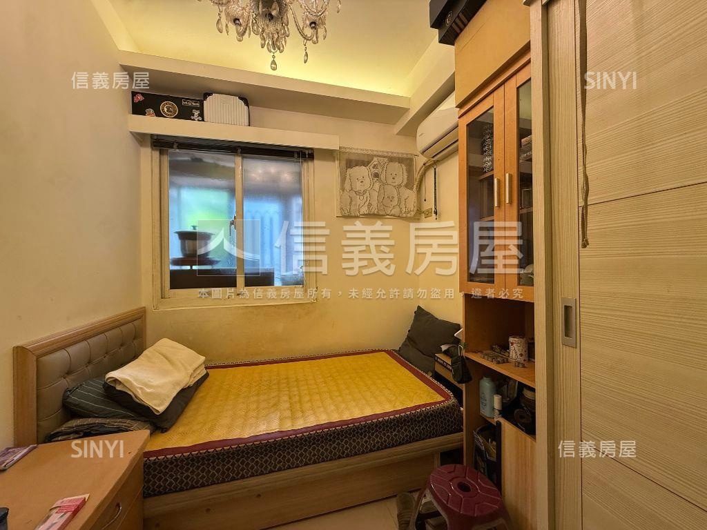 近林蔭步道稀有大庭院戶房屋室內格局與周邊環境