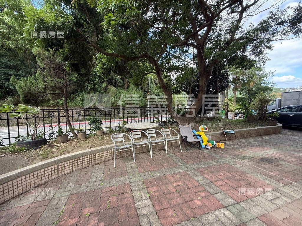 近林蔭步道稀有大庭院戶房屋室內格局與周邊環境