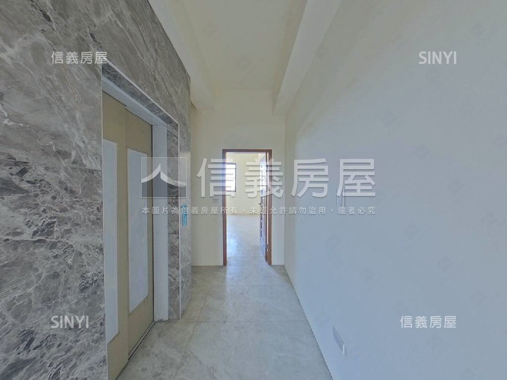 花壇明德街電梯前院美墅Ｂ房屋室內格局與周邊環境