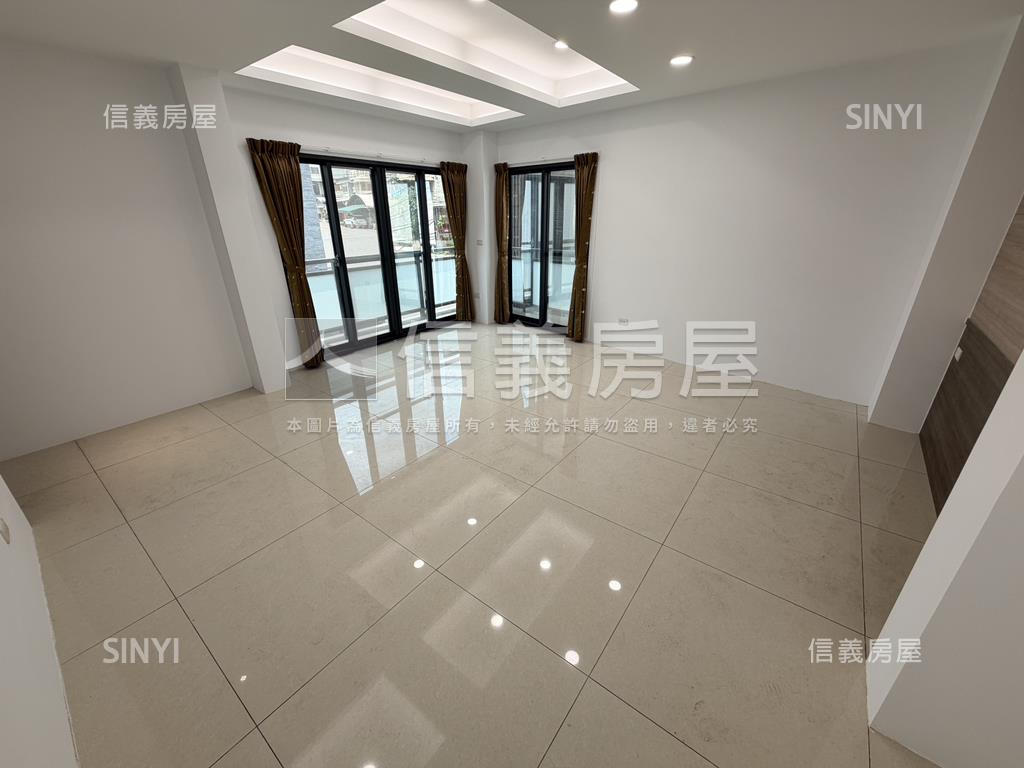 台鳳角間大透天房屋室內格局與周邊環境