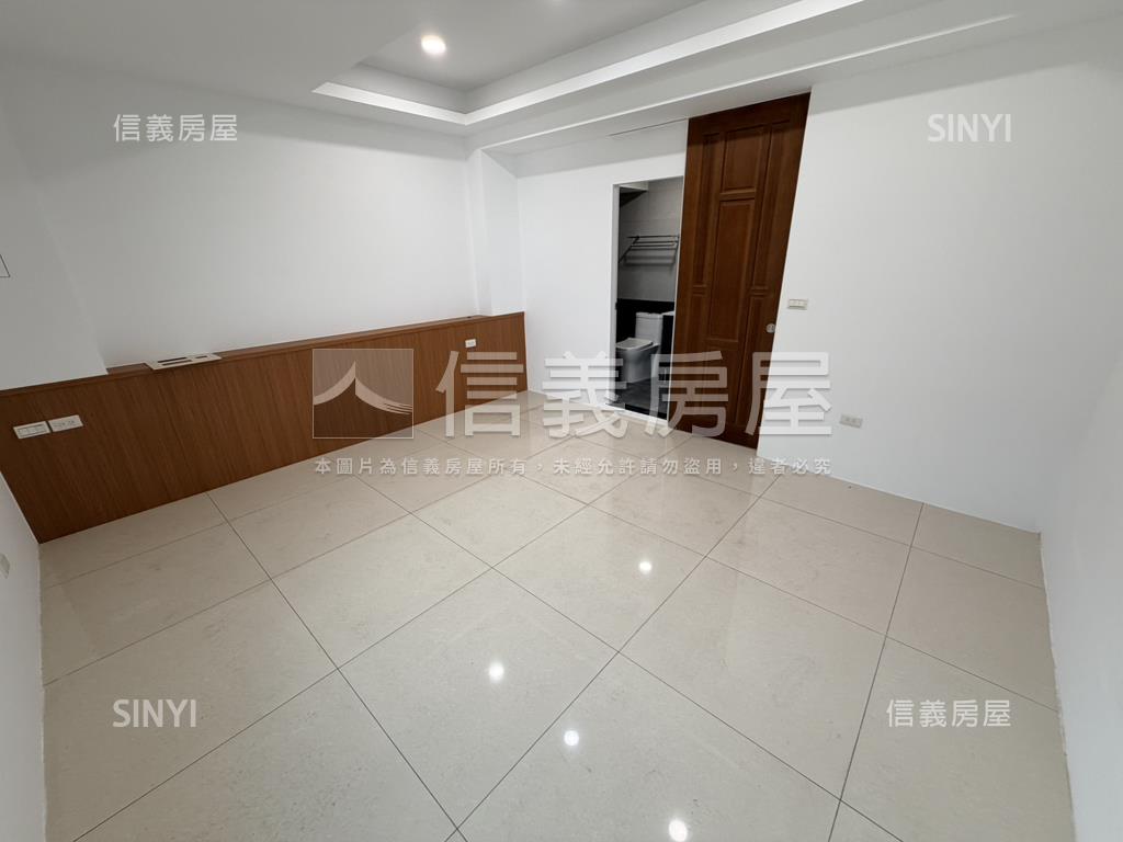 台鳳角間大透天房屋室內格局與周邊環境