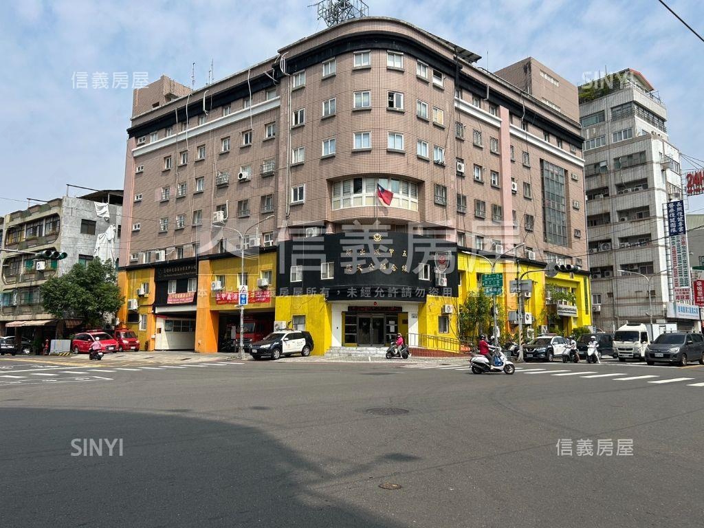 五甲正路⭐燙金三角窗房屋室內格局與周邊環境