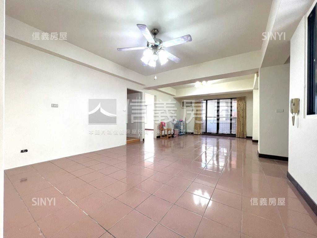 降價！西屯大三房兩衛房屋室內格局與周邊環境