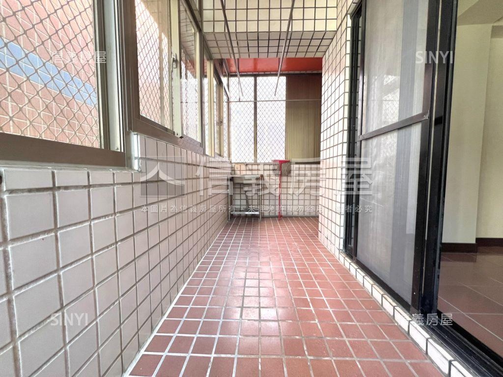 降價！西屯大三房兩衛房屋室內格局與周邊環境