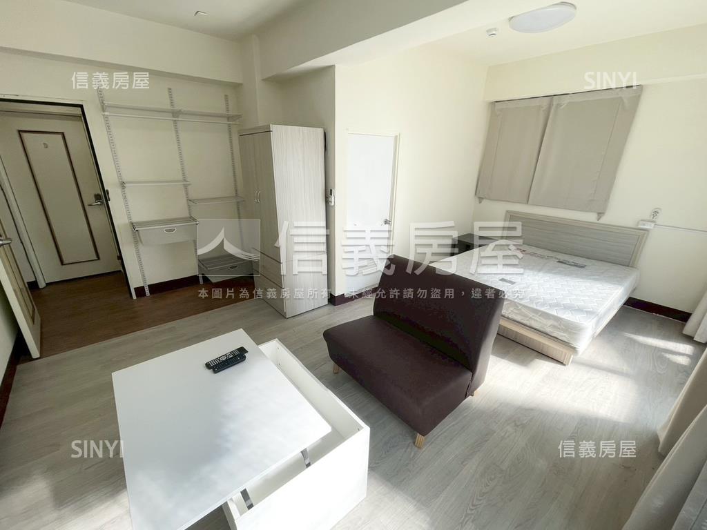 逢甲電梯六套房好收租房屋室內格局與周邊環境