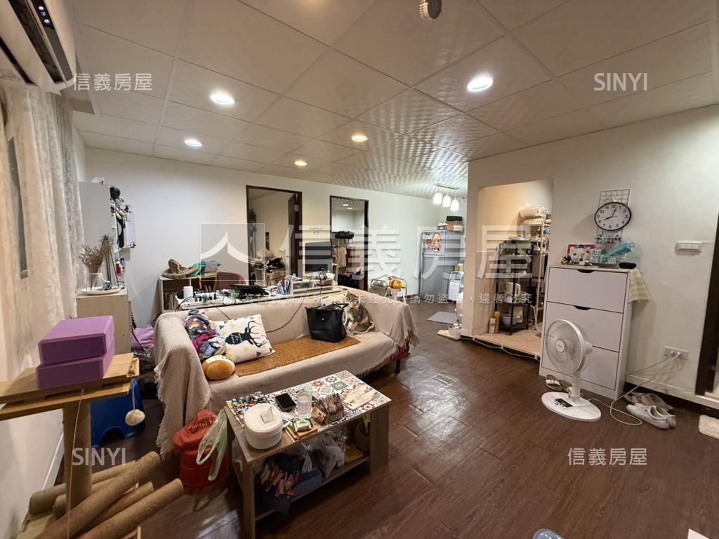 首購捷運２房美寓房屋室內格局與周邊環境