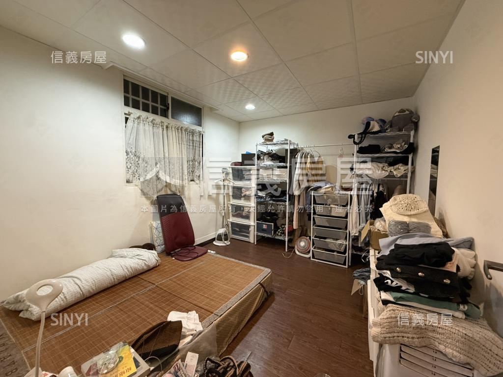 首購捷運２房美寓房屋室內格局與周邊環境