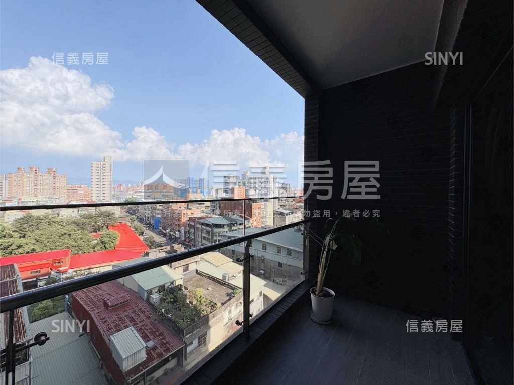 鄉林淳詠。綠意三房車位房屋室內格局與周邊環境