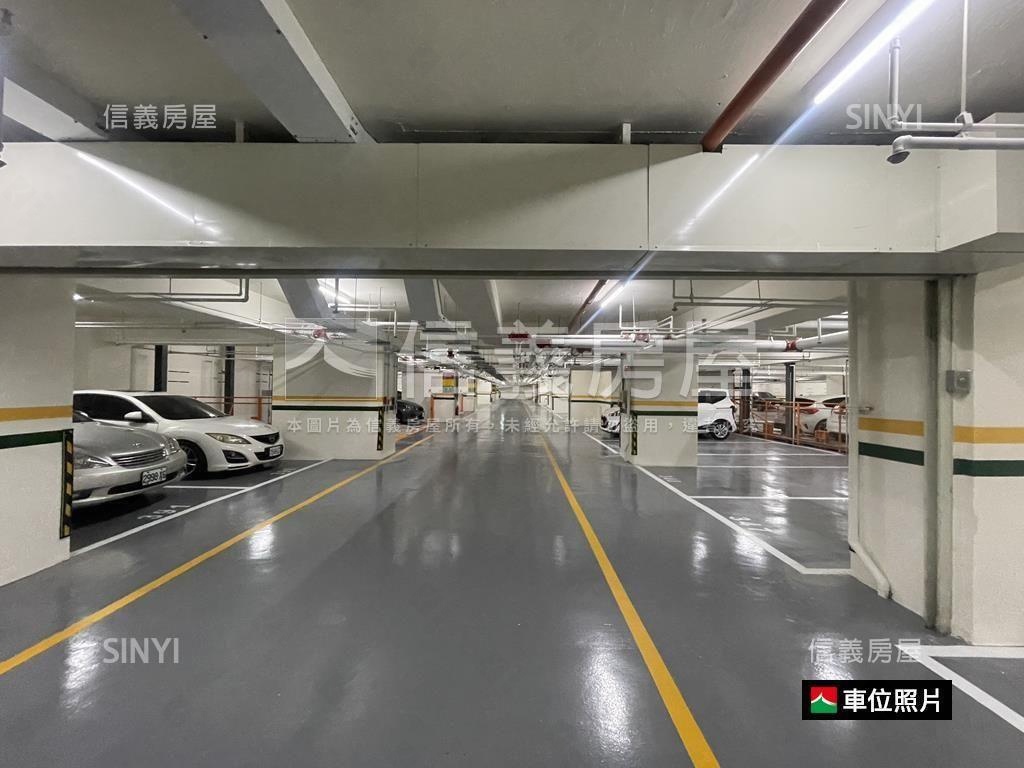 亞灣區海景輕奢三房平車房屋室內格局與周邊環境