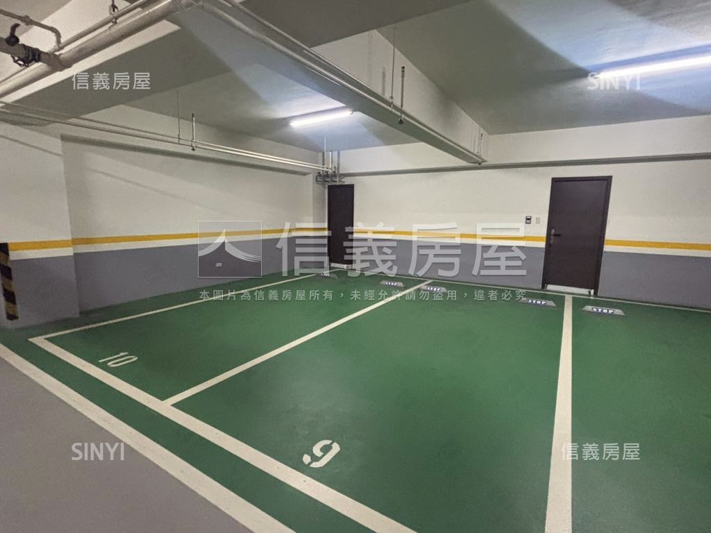 昱泰泰然庭院大戶（毛胚）房屋室內格局與周邊環境