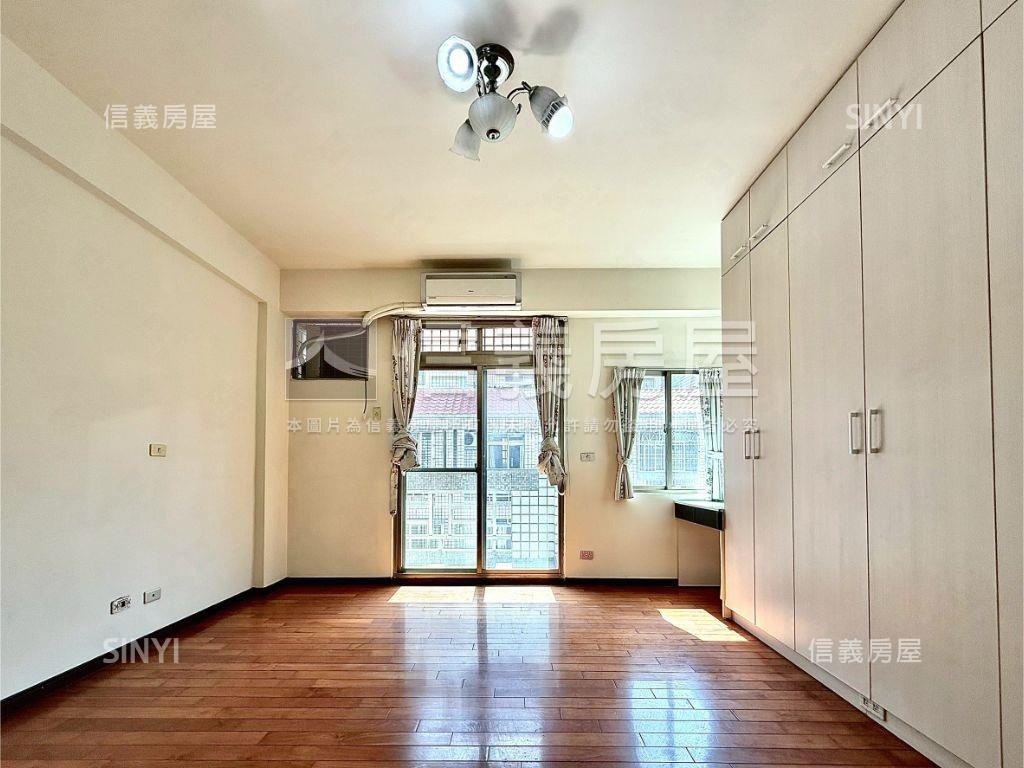 北屯門前可停車美透天房屋室內格局與周邊環境