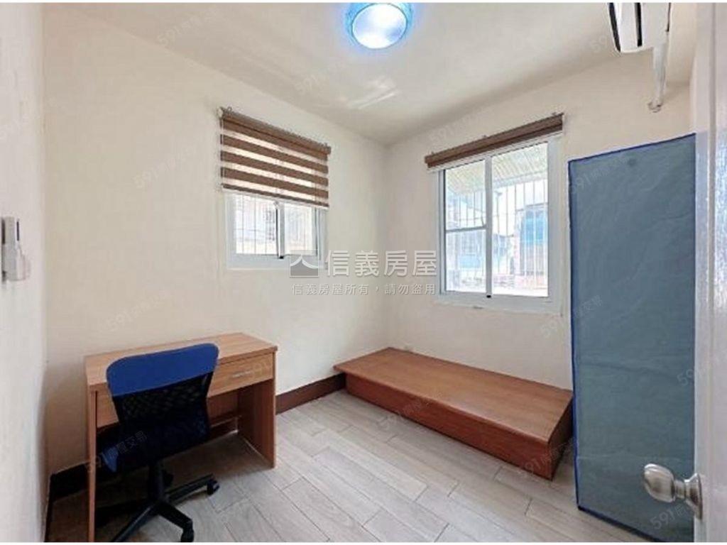 陽台進出三房美宅房屋室內格局與周邊環境