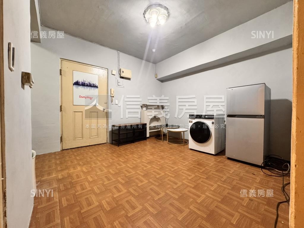 國興樹海美妝低總兩房房屋室內格局與周邊環境