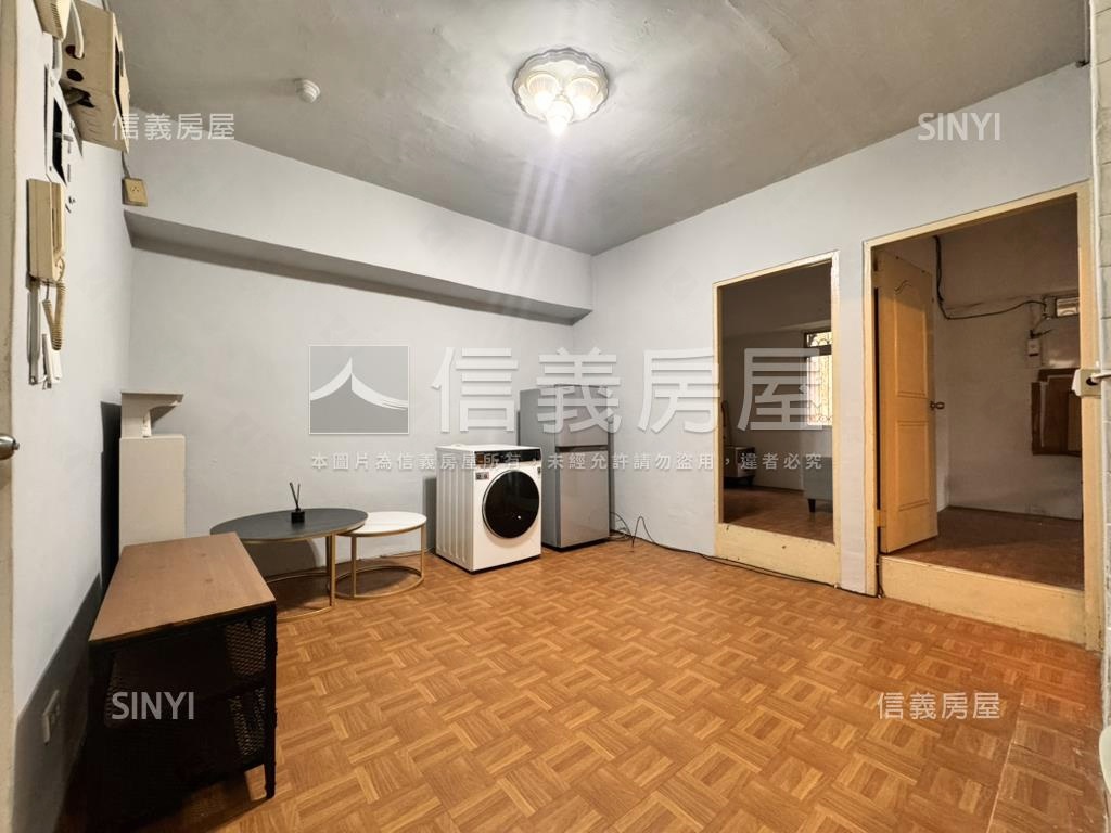 國興樹海美妝低總兩房房屋室內格局與周邊環境