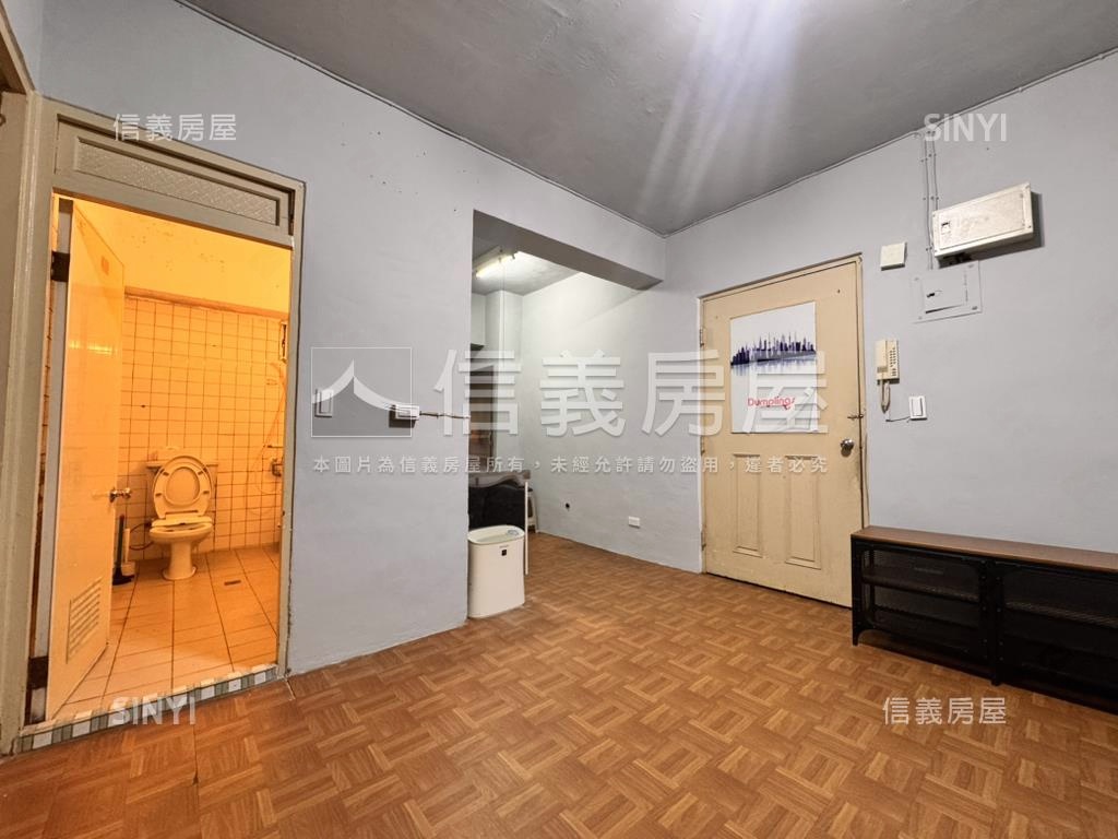 國興樹海美妝低總兩房房屋室內格局與周邊環境