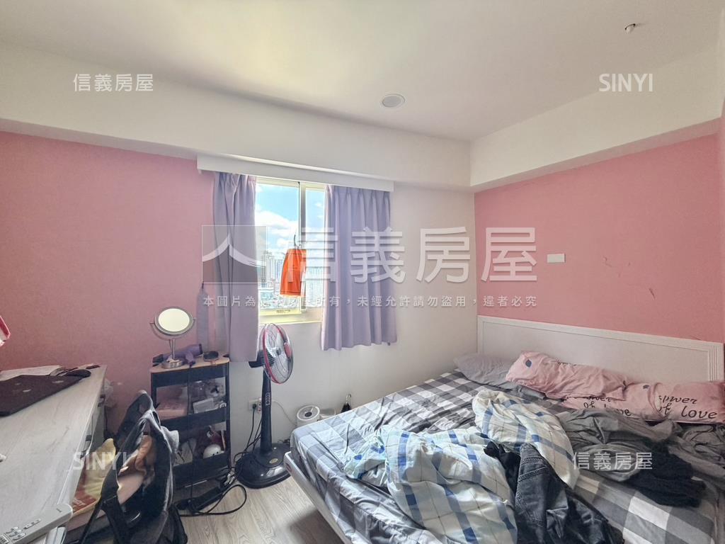電通市高樓層電梯四房車房屋室內格局與周邊環境