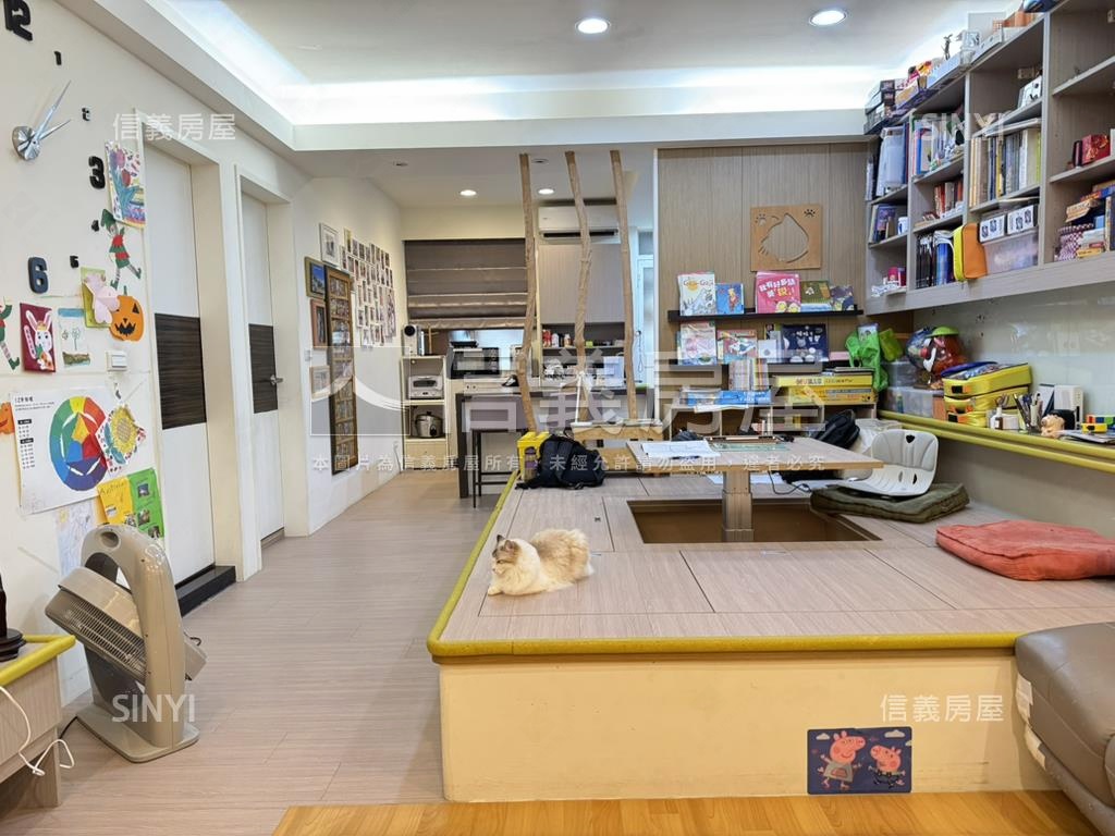 內科行政三總美屋房屋室內格局與周邊環境