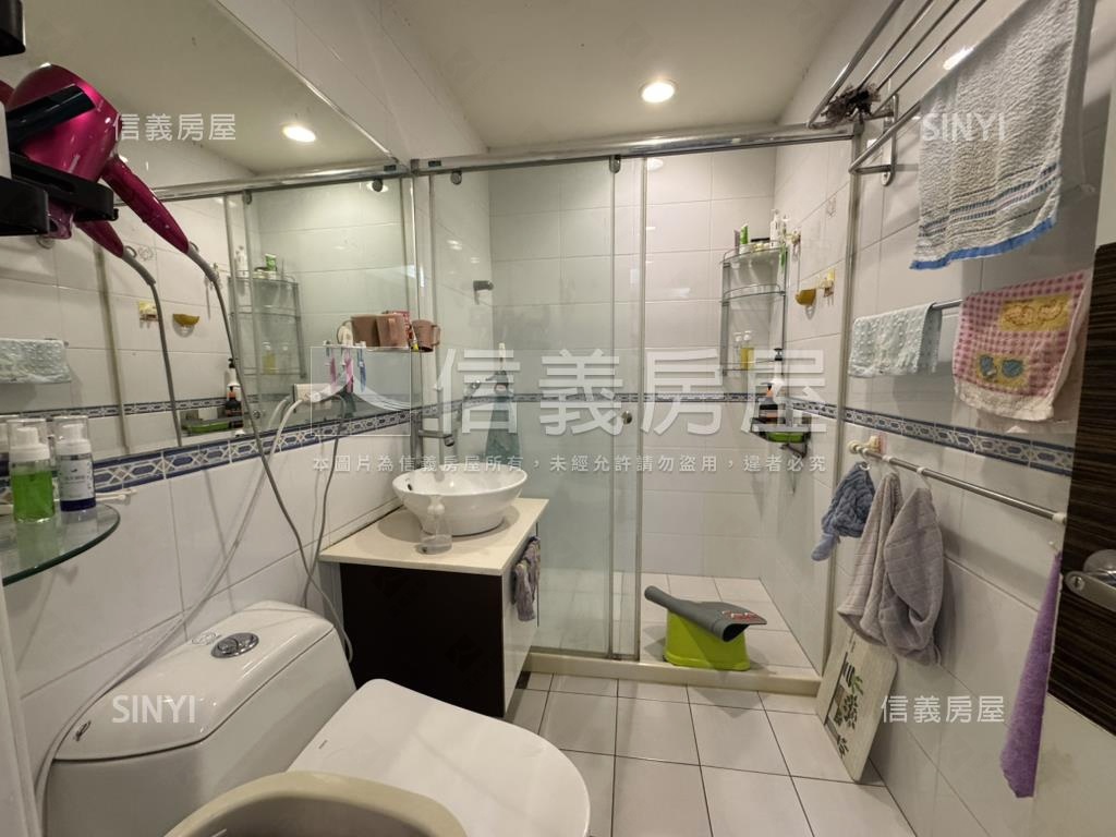 內科行政三總美屋房屋室內格局與周邊環境