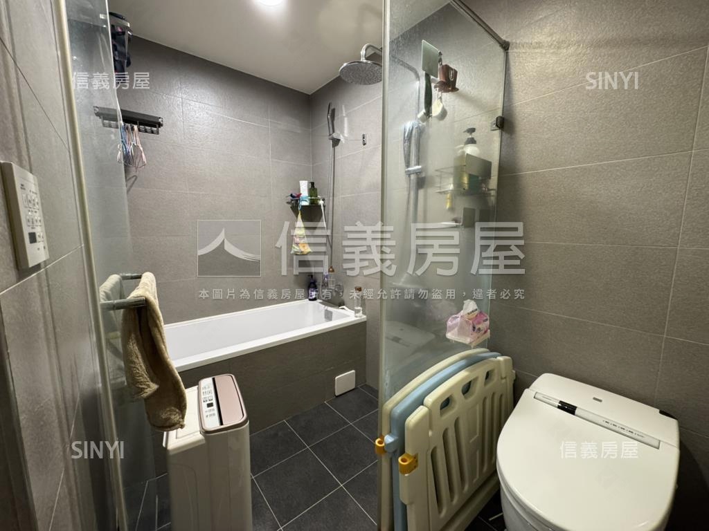 內科行政三總美屋房屋室內格局與周邊環境