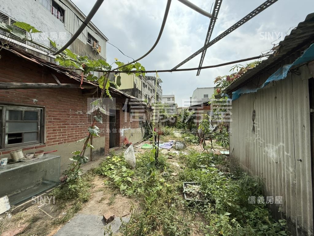 精華！東區約２０３坪土地房屋室內格局與周邊環境