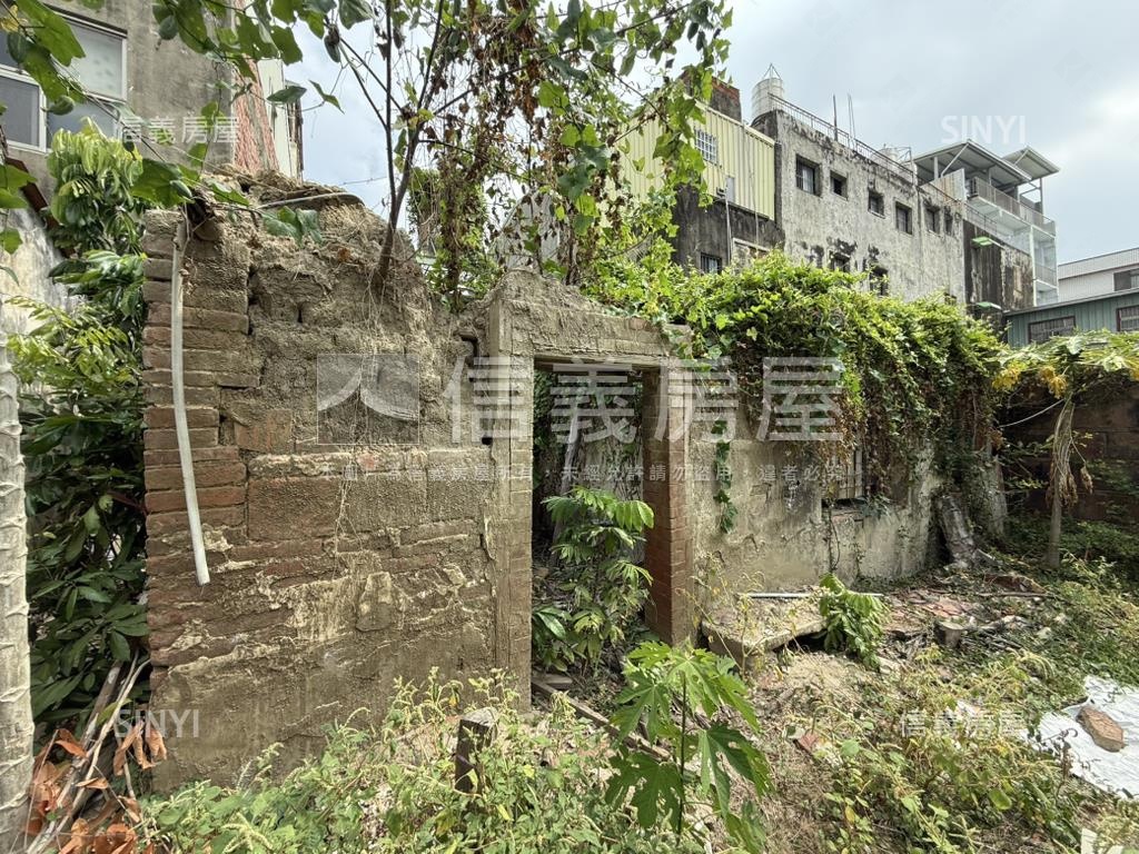 精華！東區約２０３坪土地房屋室內格局與周邊環境