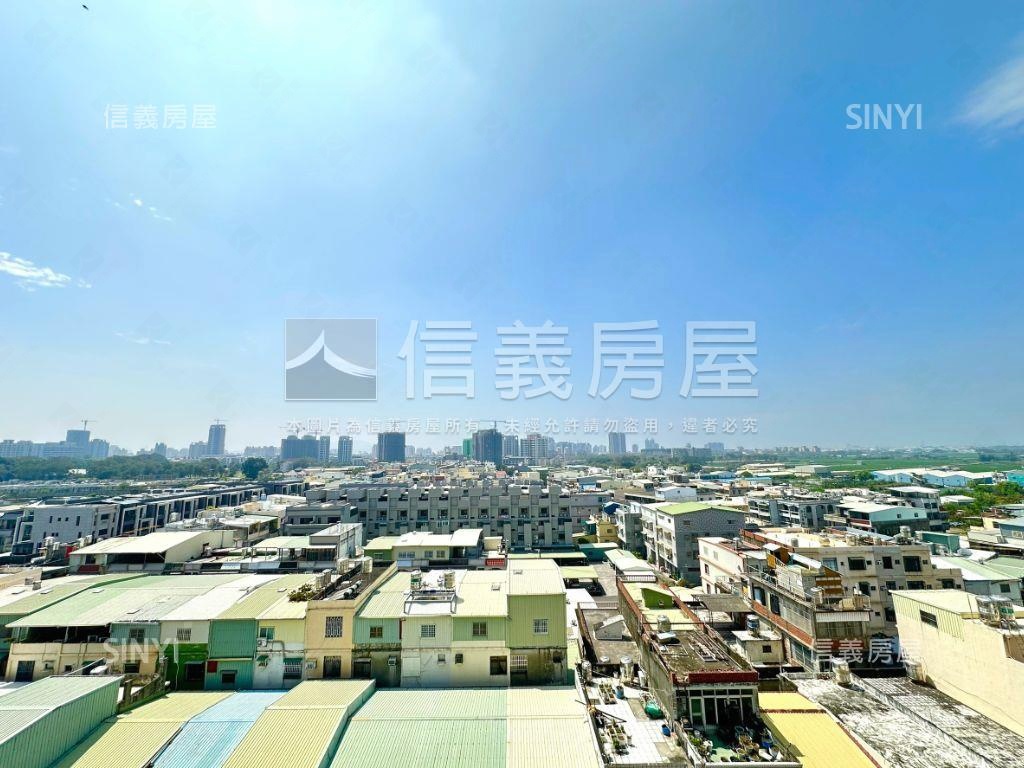 鳳凰Ｖｉｌｌａ雙衛浴平車房屋室內格局與周邊環境