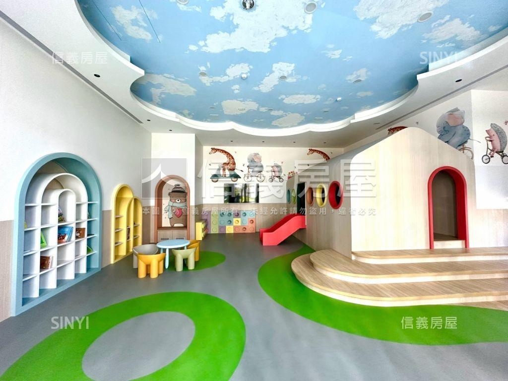 鳳凰Ｖｉｌｌａ雙衛浴平車房屋室內格局與周邊環境