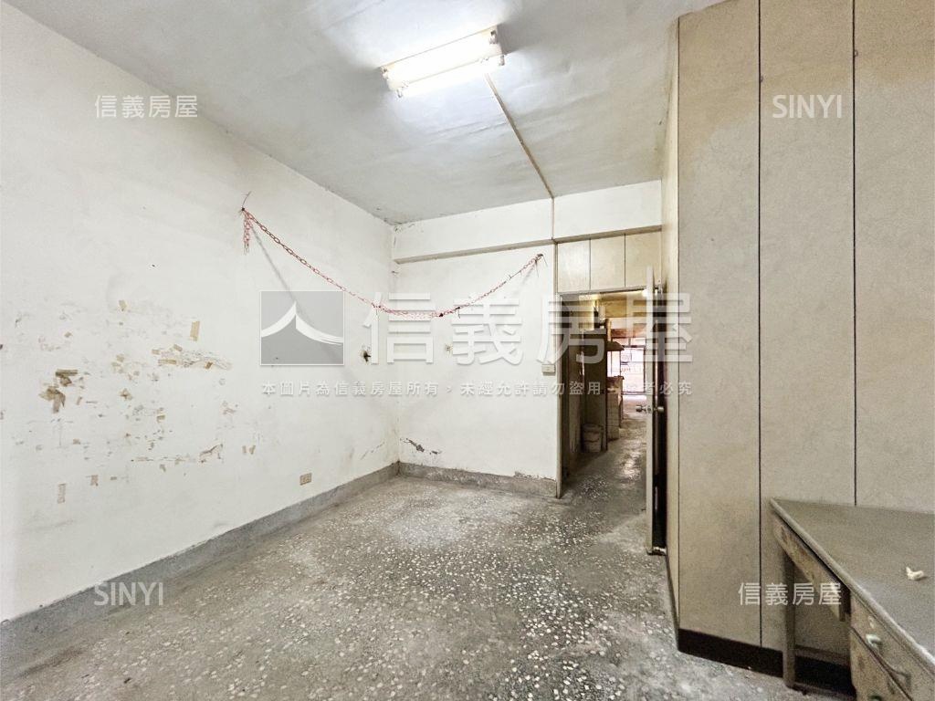 安心成家膝蓋救星公寓房屋室內格局與周邊環境