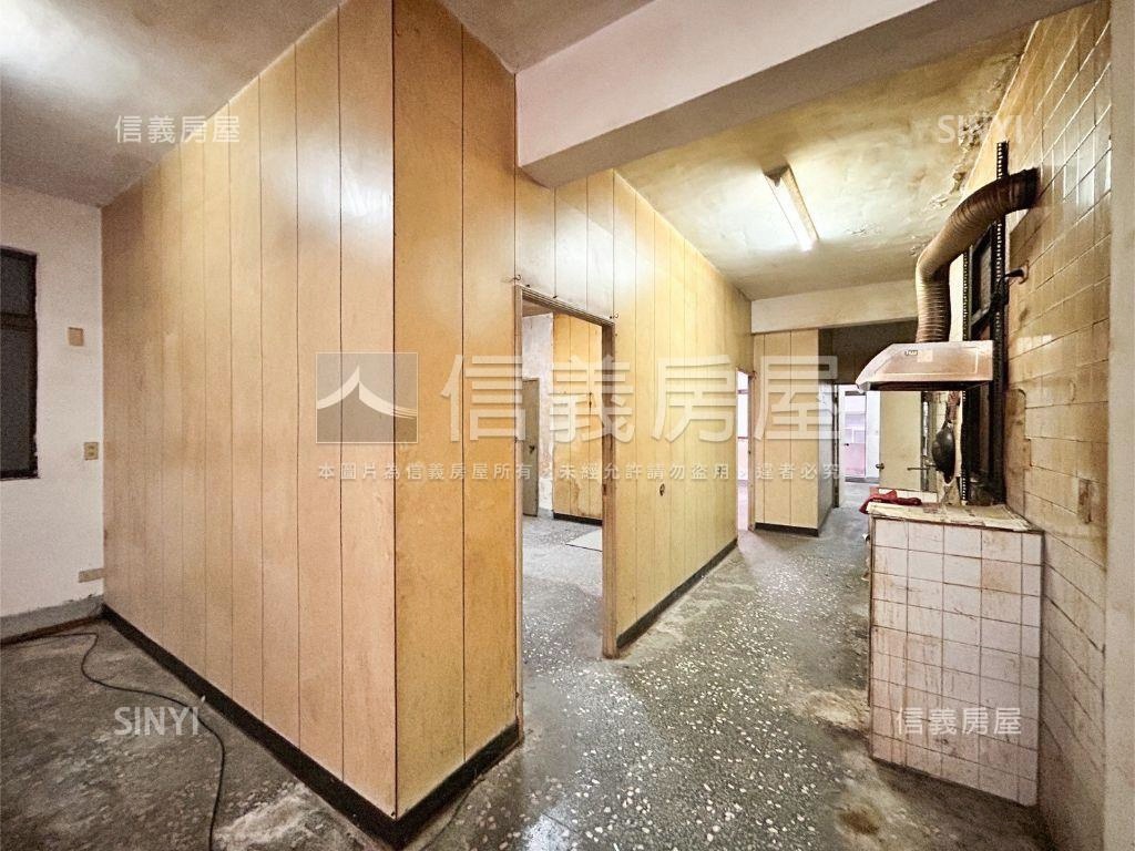 安心成家膝蓋救星公寓房屋室內格局與周邊環境