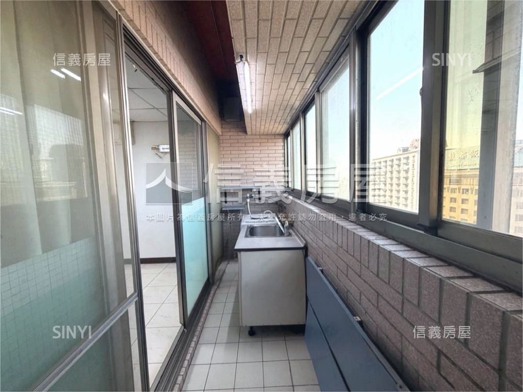 府中雙城高樓亮麗空間房屋室內格局與周邊環境