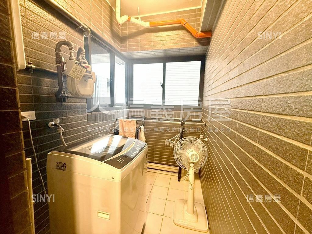 太原車站精裝潢兩房車位房屋室內格局與周邊環境