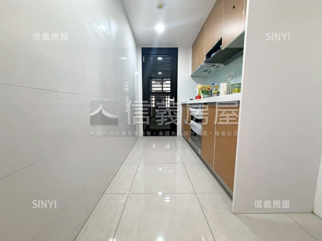 屋主誠售！大櫻國三期兩房房屋室內格局與周邊環境